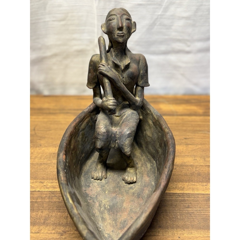 Vintage Figural Canoe Boat Sculpture Tribal Voyager Decor Figurine 5.4 lbs NOTE